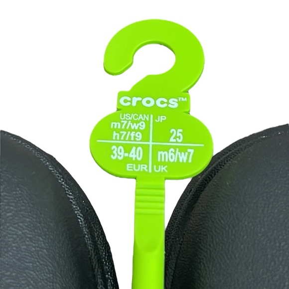 Crocs Stomp Mary Jane Woman’s Size 9 Black Rosette Platform Gothic Punk READ - Picture 10 of 14